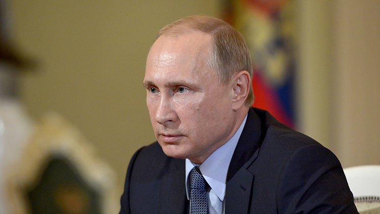 Putin firma una ley de amnistía de los capitales extranjeros declarados