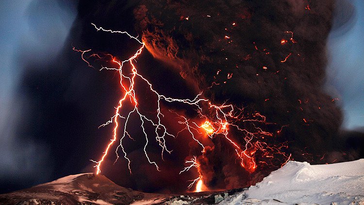 Un nuevo método permite calcular en minutos por dónde saldrá el magma de un volcán