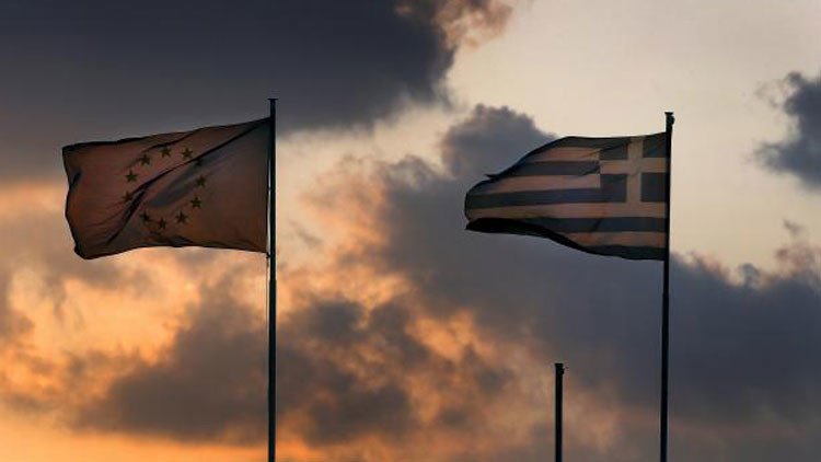 ¿Por qué la retirada de Grecia de la UE conllevaría una crisis parecida a la de Lehman Brothers?
