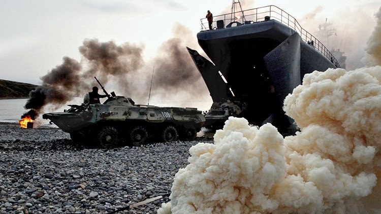 Tropas de Rusia y China desembarcan en un polígono militar en el Pacífico