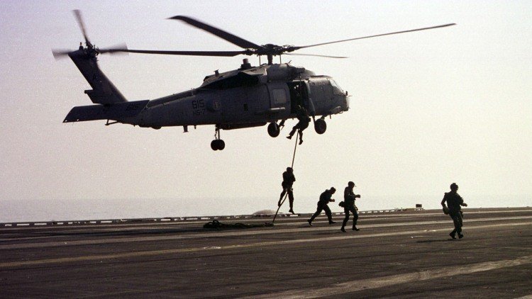 Los SEAL que eliminaron a Bin Laden utilizaron las hachas de 'El último mohicano'