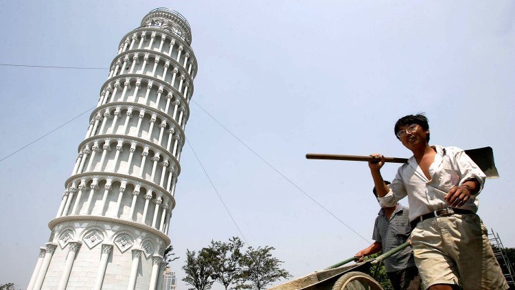 Estudio: Una antigua torre china desbanca a la de Pisa en inclinación (FOTO, VIDEO)