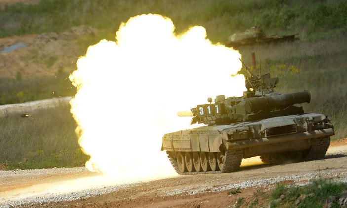 Ejército 2015: Rusia presenta su armamento terrestre, naval y aéreo más avanzado
