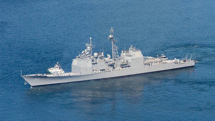 EE.UU. envía a Japón uno de sus más poderosos cruceros de misiles