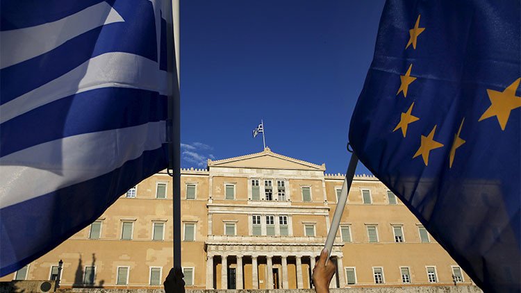Bruselas considera una "buena base" la nueva propuesta de Grecia sobre su deuda