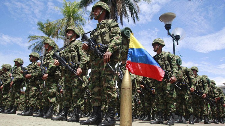 Generales colombianos facilitaron 3.500 asesinatos de civiles para simular bajas en las FARC