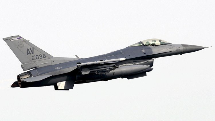 EE.UU.: Un F-16 de la Guardia Nacional se estrella en Arizona