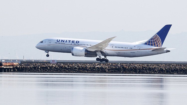 EE.UU.: Un fallo informático deja todos los vuelos de United Airlines en tierra