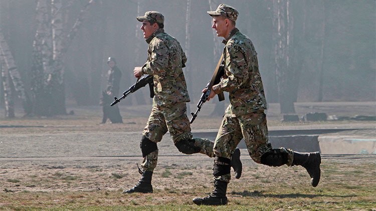 Soldados de la OTAN, la mayoría de EE.UU., efectúan ejercicios militares en Ucrania