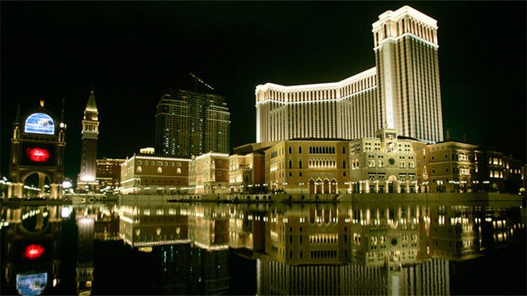 Pekín 'sospecha' que la CIA opera en los casinos de Macao