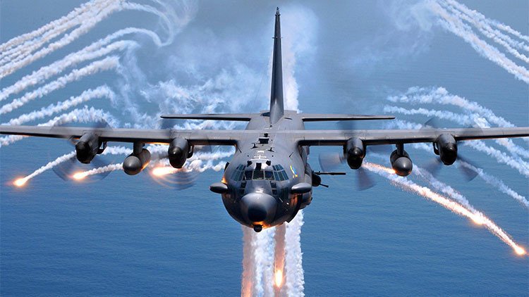 EE.UU. instalará 'rayos de dolor' en sus nuevos aviones de fuego pesado
