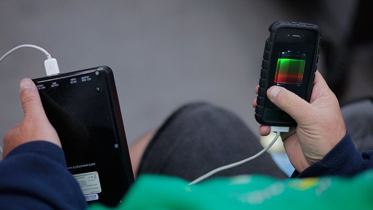 Conozca cómo la vida de la batería de su 'smartphone' puede ser usada para invadir su privacidad  