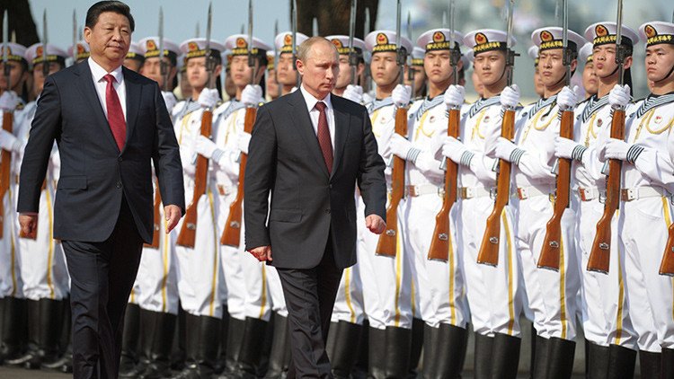 'The National Interest': "El creciente poder de Rusia y China сrea problemas a EE.UU." 