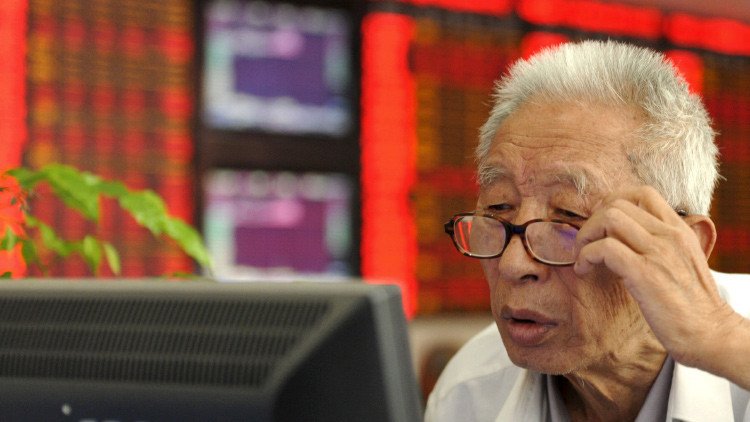 ¿Quiere saber quién aumentó un 1.180%  sus ganancias durante la caída de la bolsa china?