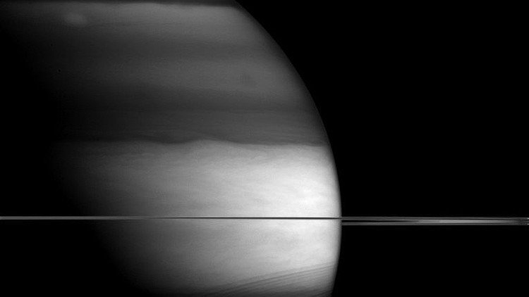 La NASA publica una sorprendente foto de Saturno