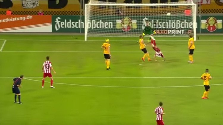 El 'escorpión' de Higuita se reencarna en un delantero del fútbol alemán