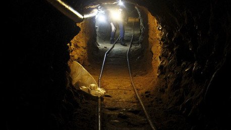 Descubren un pasadizo secreto del cartel de Sinaloa en la frontera entre México y EE.UU. (Fotos)