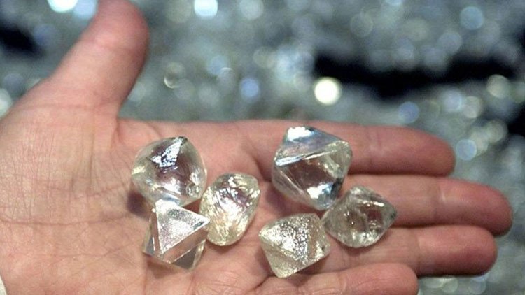 Rusia: Hallan un yacimiento de diamantes de 10 millones de quilates en Kamchatka