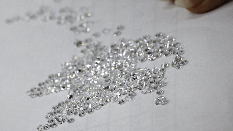 Rusia estudia crear una bolsa de diamantes en el Lejano Oriente