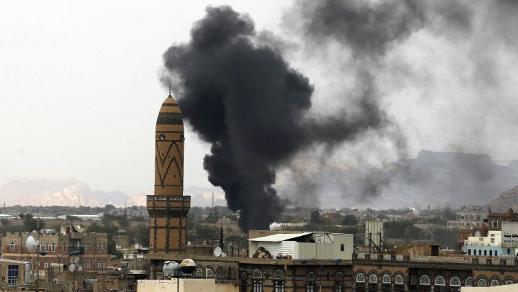 Arabia Saudita y los Emiratos Árabes Unidos realizan una intervención terrestre en Yemen