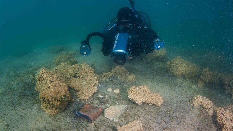 Encuentran misteriosa ciudad 'bíblica' perdida bajo un lago