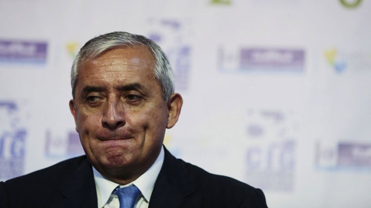 Guatemala: Emiten una orden de arresto contra el presidente Otto Pérez Molina