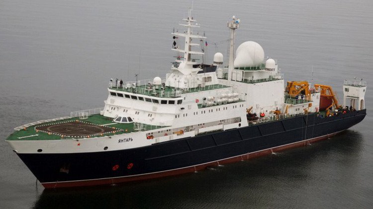 El Pentágono espía al barco de la Armada rusa Yantar