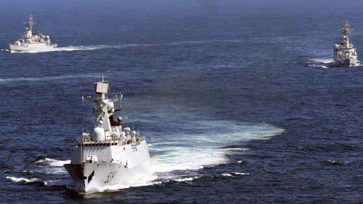 Pentágono: Cinco buques militares chinos pasan por aguas territoriales de EE.UU. en Alaska