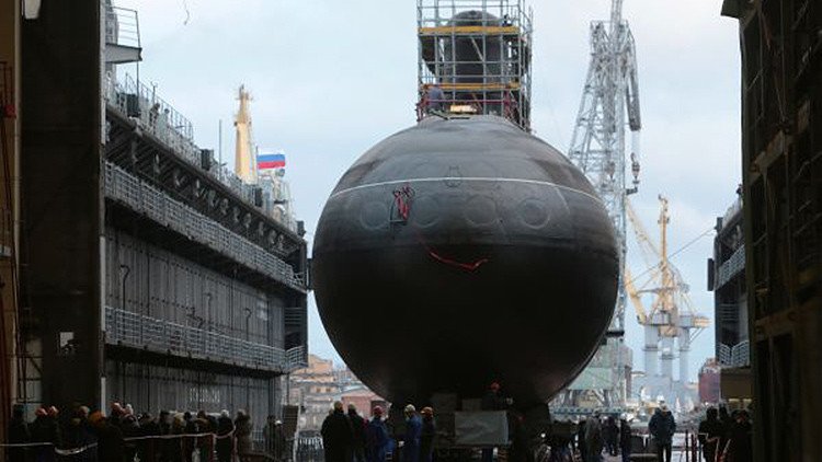 Submarinos rusos clase Varshavianka serán reemplazados por sumergibles anaerobios 