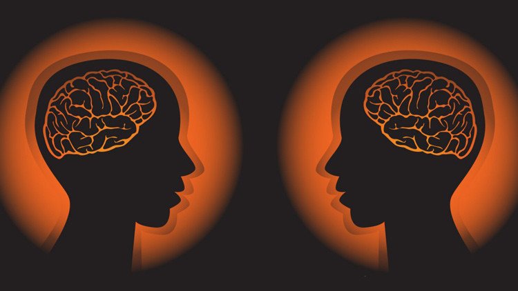 Un estudio concluye que el Alzheimer puede 'transferirse'