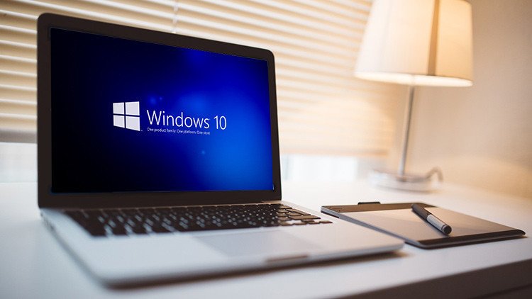 Microsoft descarga en su PC el Windows 10 'por si acaso'