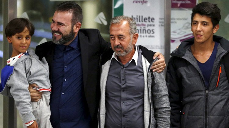 El refugiado Osama está feliz por su nueva vida en Madrid y reclama justicia