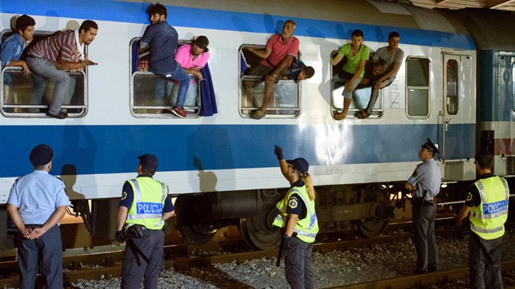 Eslovenia suspende el tráfico ferroviario ante la afluencia de refugiados de Croacia