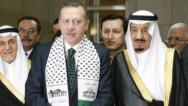 "Riad y Ankara planearon la crisis de refugiados para involucrar a la UE en la guerra contra Assad"