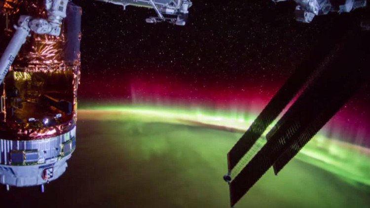 Vista alucinante desde el mejor lugar: captan una aurora boreal desde la EEI (VIDEO)