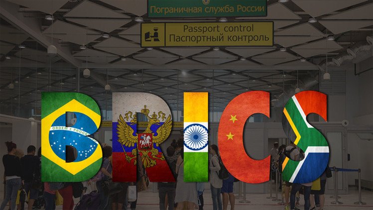 Putin propone eximir de visados a los turistas de los países BRICS