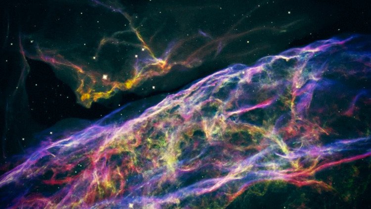 VIDEO: La NASA publica imágenes de un recorrido cósmico en 3D por la increíble Nebulosa del Velo