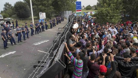 El mundo en siete días: De crisis migratoria en Europa al terremoto devastador en Chile  