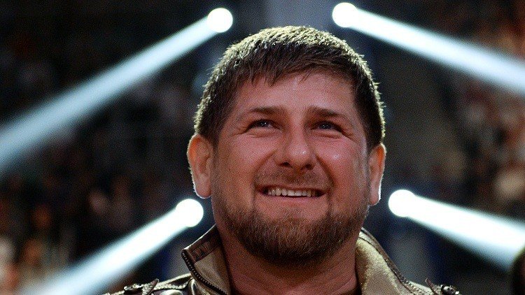 Líder de la República rusa de Chechenia cuenta cómo logra combatir con éxito la propaganda del EI