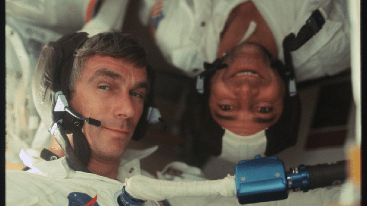 Las 20 mejores fotografías nunca vistas antes de las misiones Apolo de la NASA en la Luna