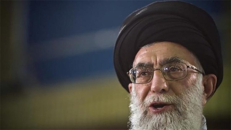 Líder supremo de Irán: "Las negociaciones con EE.UU. están prohibidas"