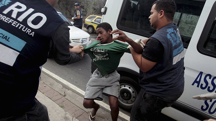 Niños delincuentes en Río de Janeiro: "Son monstruos y existe un único lugar para ellos, muertos"