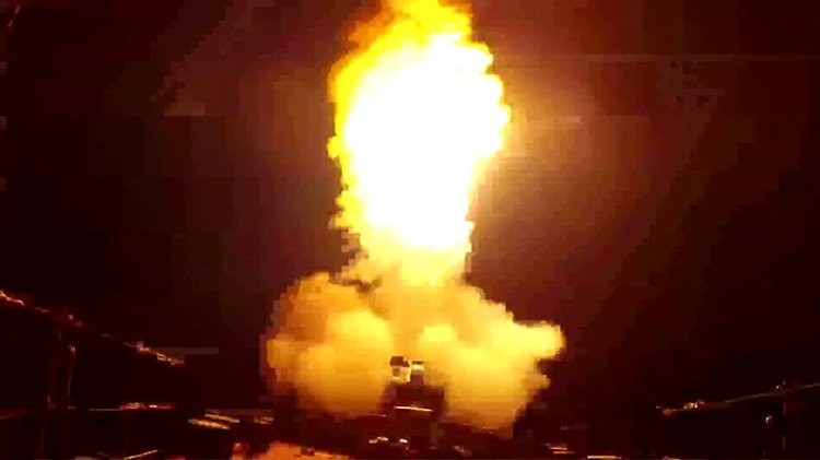 Por primera vez en la historia: Rusia utiliza contra el EI su versión de misiles 'Tomahawk'