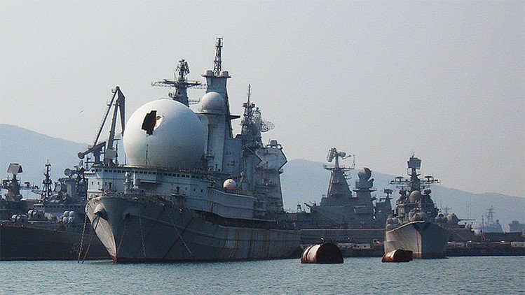 Conozcan los buques de guerra más absurdos de las últimas décadas
