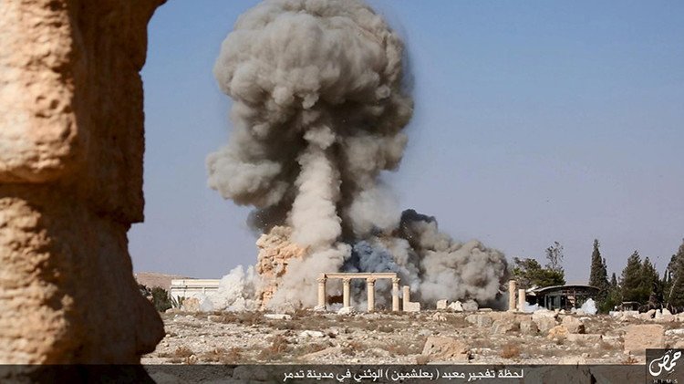 "Mientras Occidente mira pasivamente a Siria, Rusia detiene la destrucción de Palmira"
