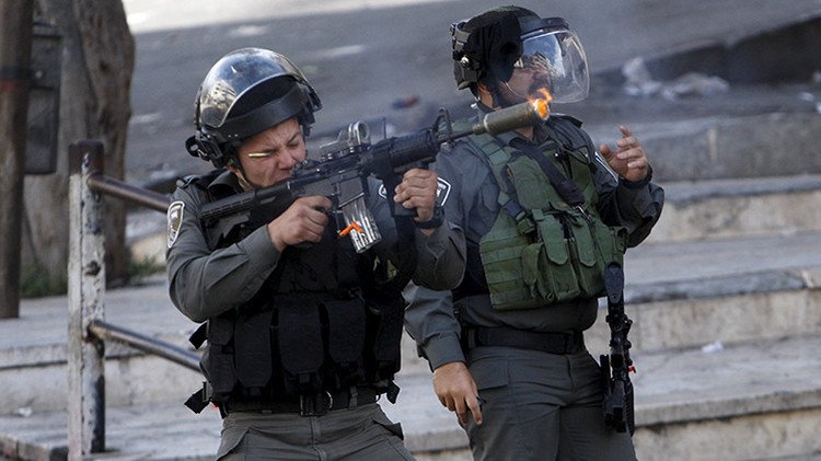 'Estilo ejecución': Un video muestra a policía israelí matando a tiros a una mujer palestina