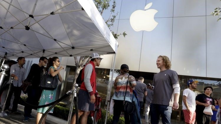 Un científico explica la causa de la obsesión por Apple