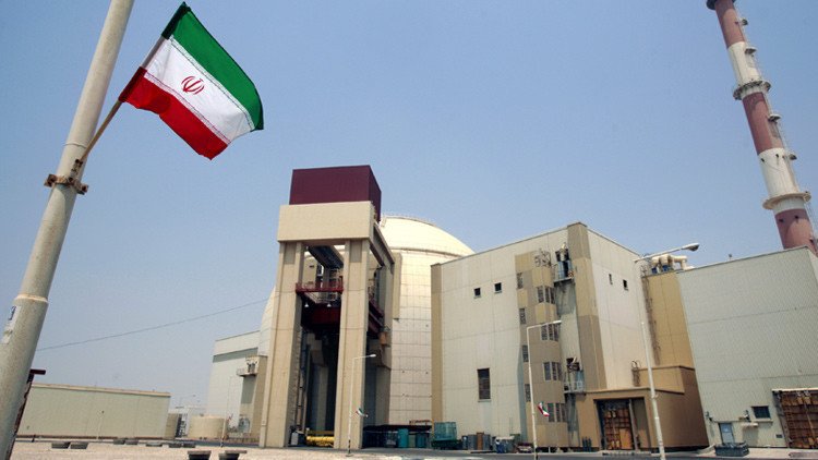 Irán aprueba una ley que respalda el acuerdo nuclear