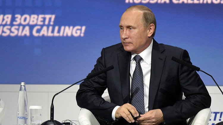Putin: "Los socios de la coalición en Siria tienen un lío en la cabeza"