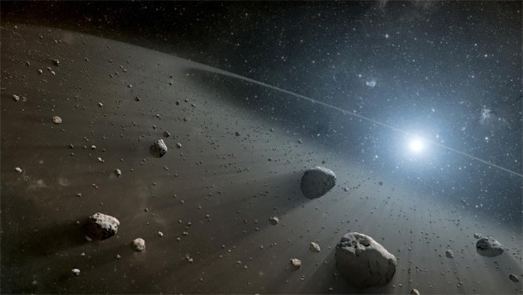 'Hermano' del meteorito de Chelíabinsk puede atacar a la Tierra
